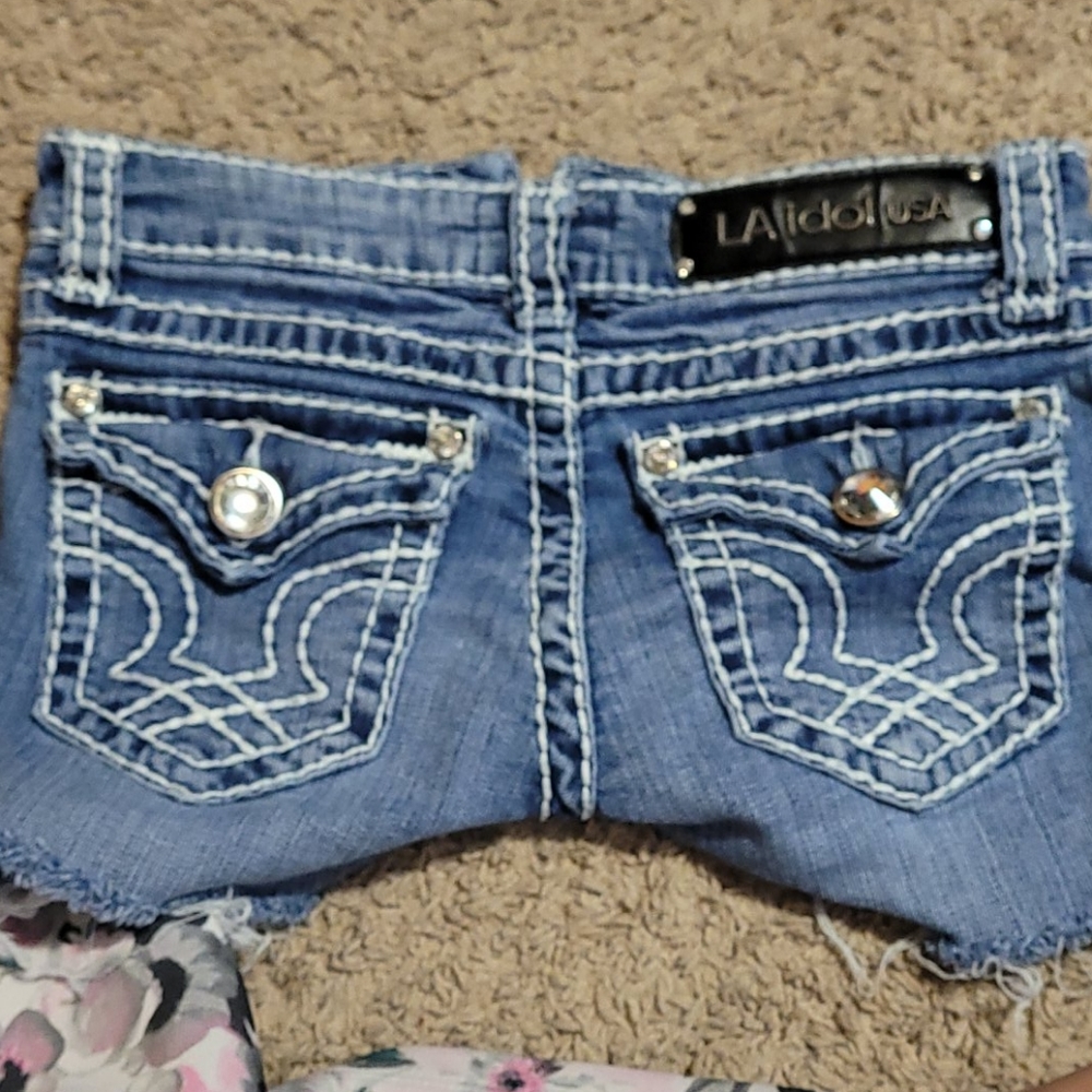 LA Idol USA Shorts